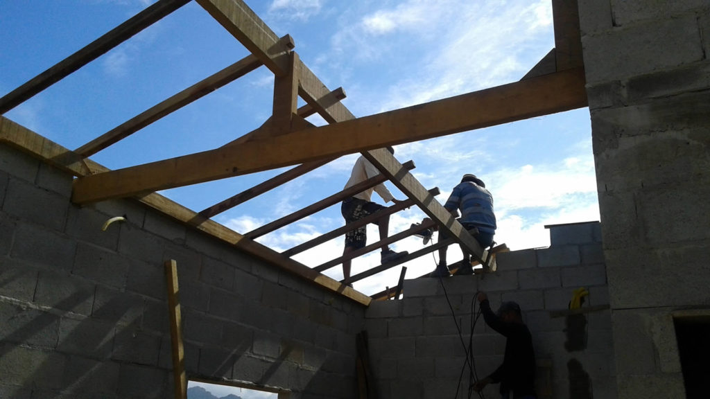 construção de casa em caraguatatuba