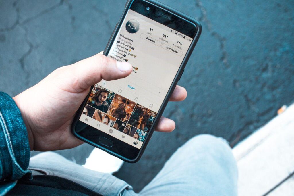 phone2 1024x682